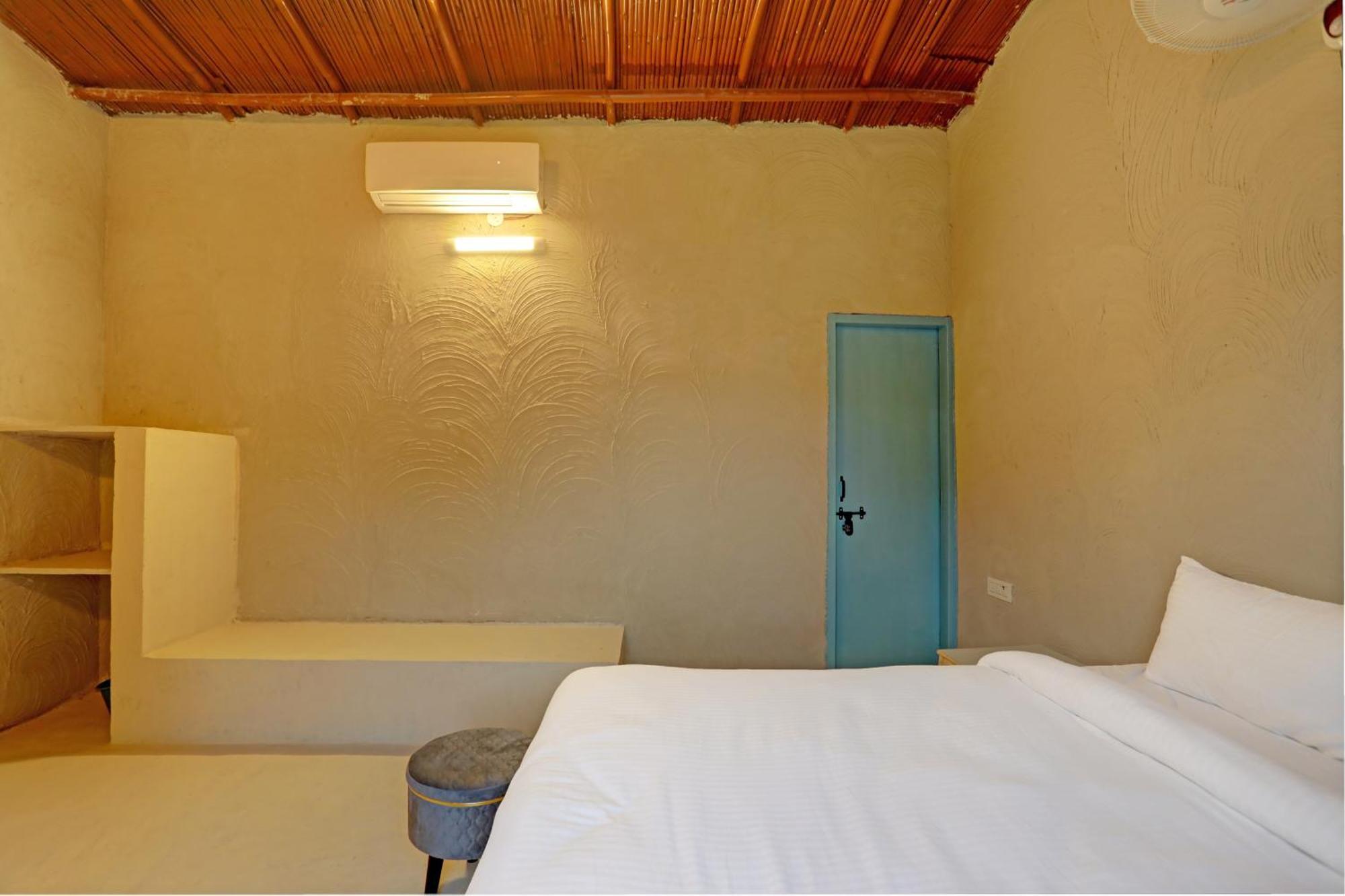 Hotel O The Mud House Bhundsi Exterior photo