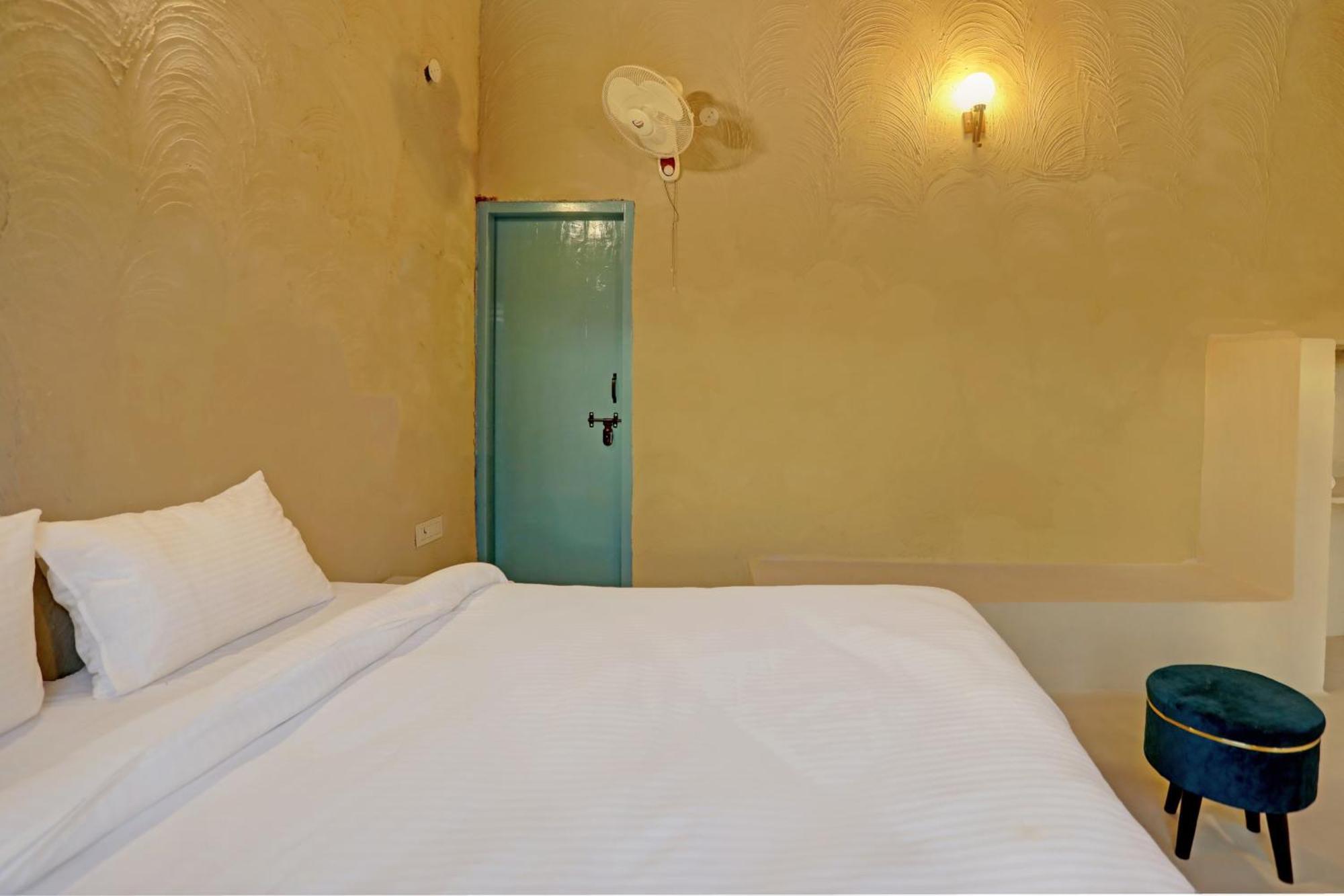 Hotel O The Mud House Bhundsi Exterior photo
