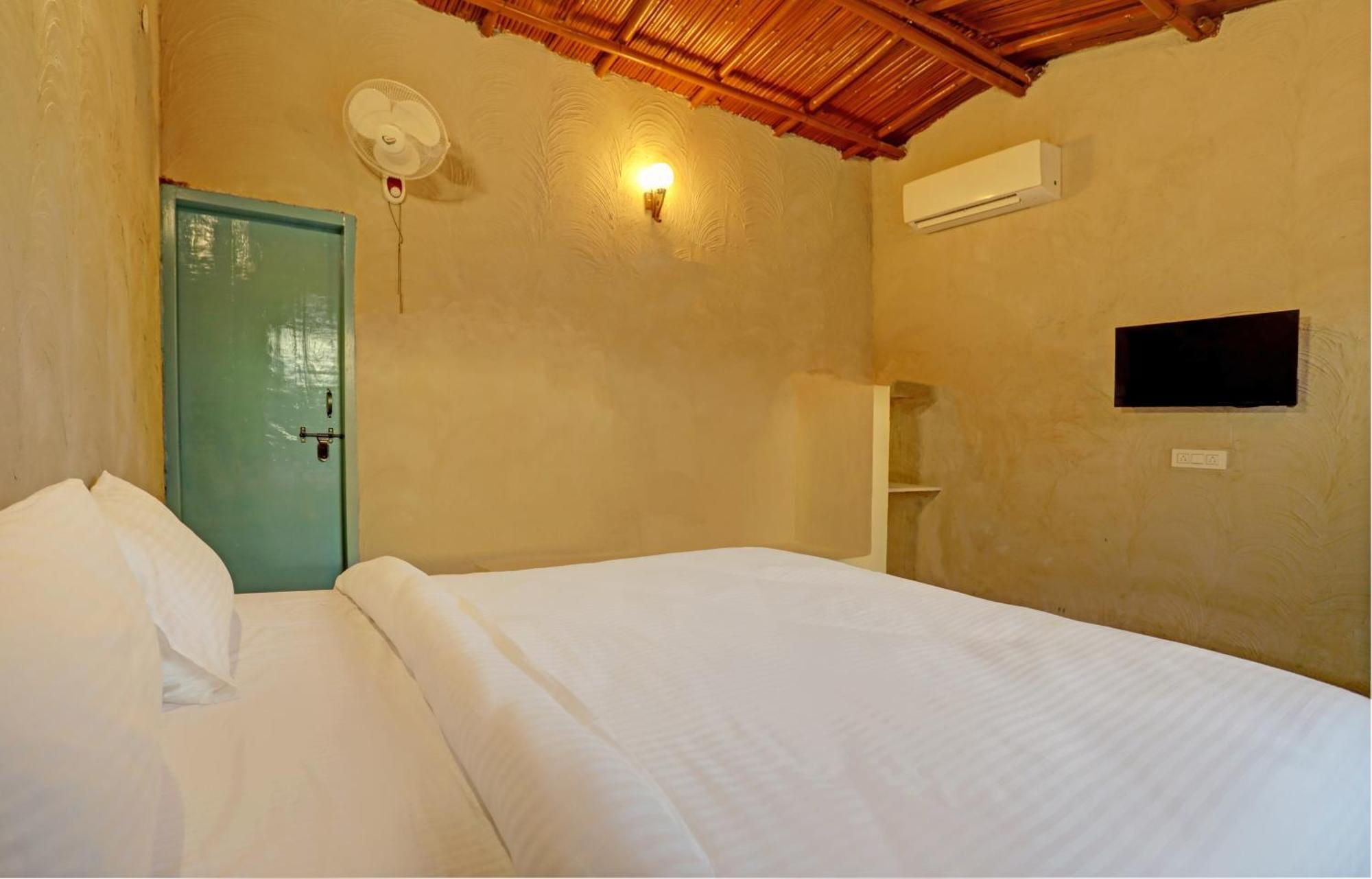 Hotel O The Mud House Bhundsi Exterior photo
